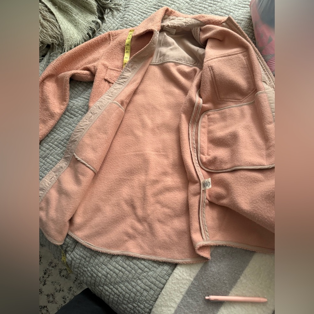 Jackson Rowe Shacket - Picture 5 of 9